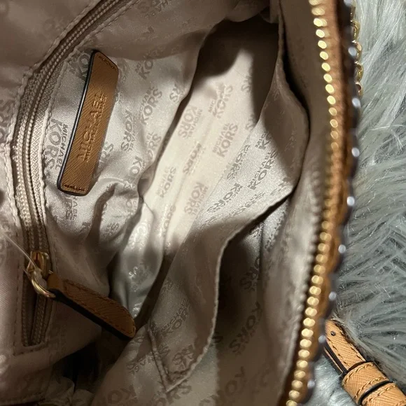 Michael Kors Cindy Dome Crossbody Purse - Picture 3 of 4